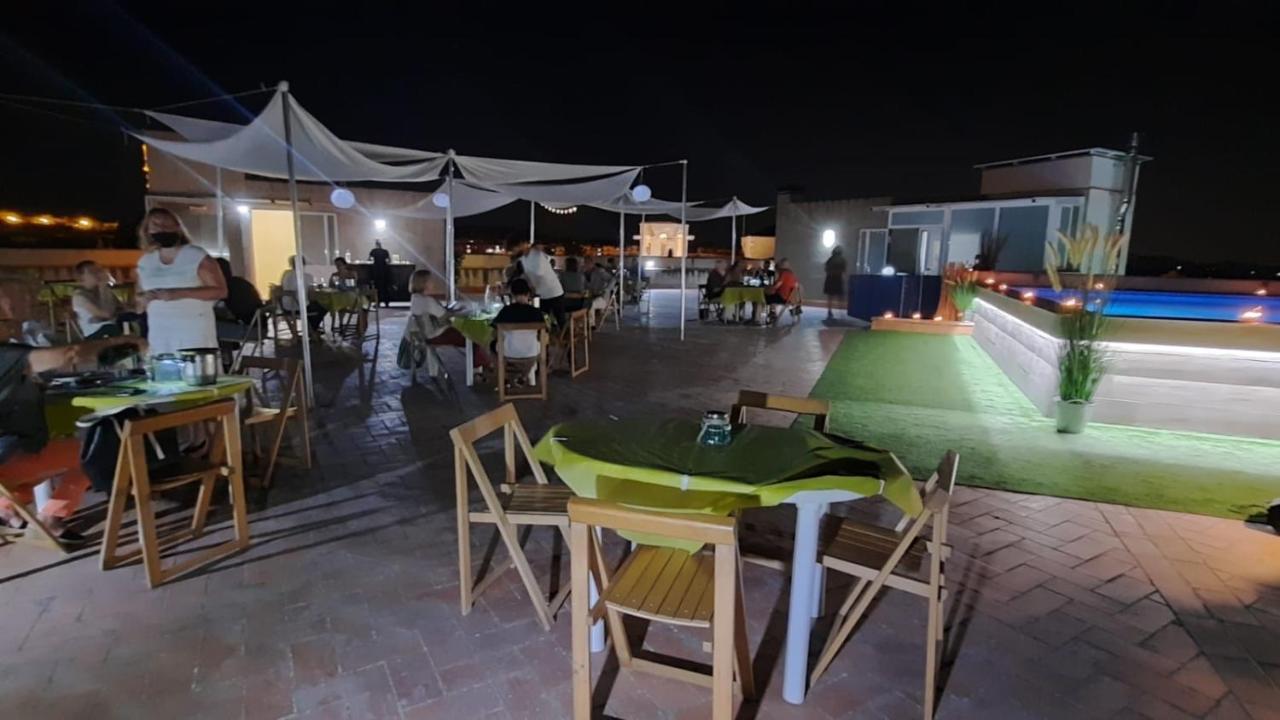 Sant Sadurní dʼAnoia Hotel Fonda Neus מראה חיצוני תמונה