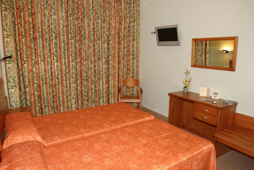 Sant Sadurní dʼAnoia Hotel Fonda Neus מראה חיצוני תמונה