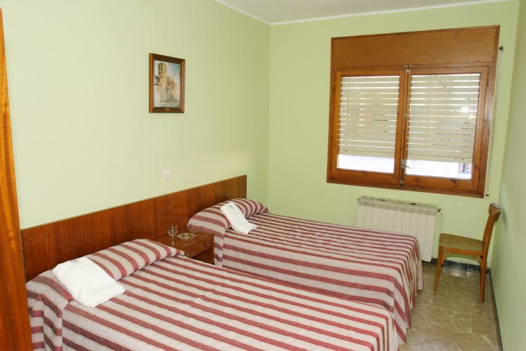 Sant Sadurní dʼAnoia Hotel Fonda Neus מראה חיצוני תמונה